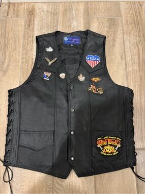 Vance Leather motorcycle vest assortment biker pins Daytona Week 2008 patch’s S